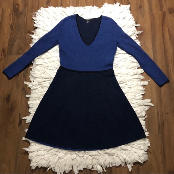 Club Monaco Dresses & Skirts - Club Monaco Fit And Flare Sweater Dress Size Lrg
